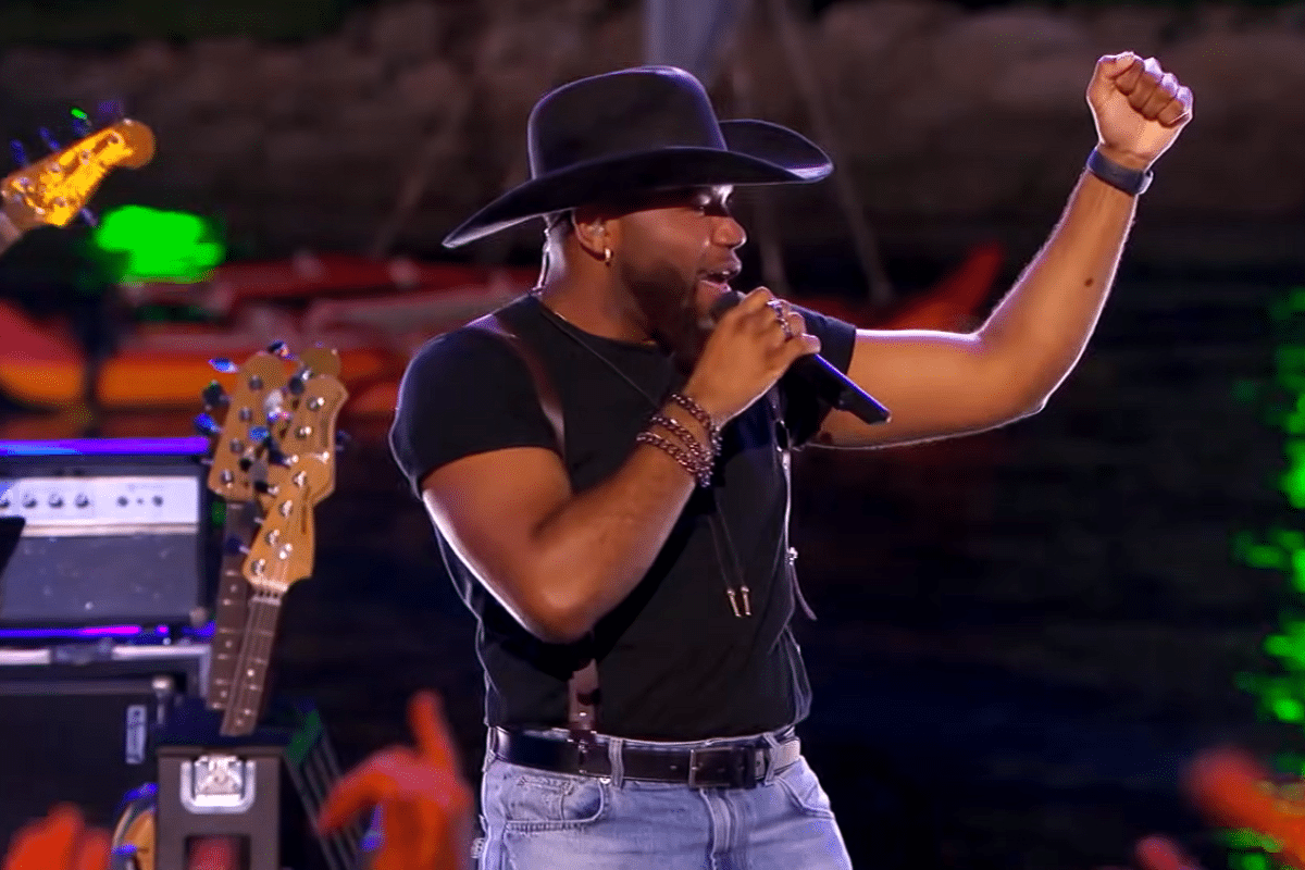Victor Solomon singing on American Idol