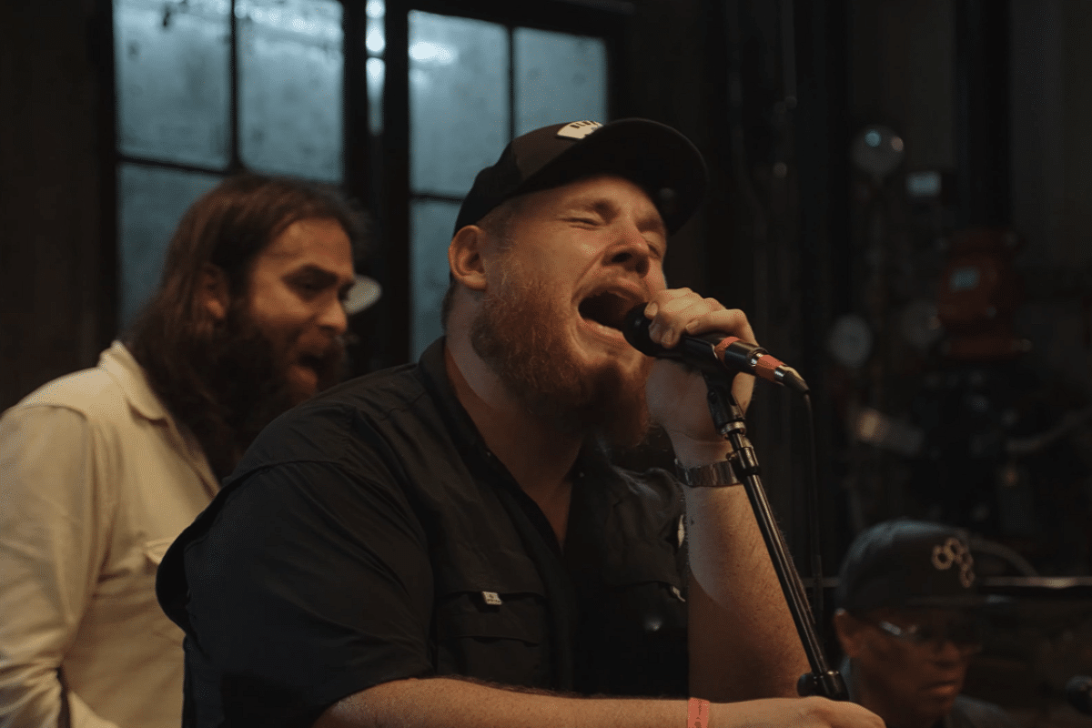 Luke Combs singing "Bring It On Home To Me" at Preservation Hall